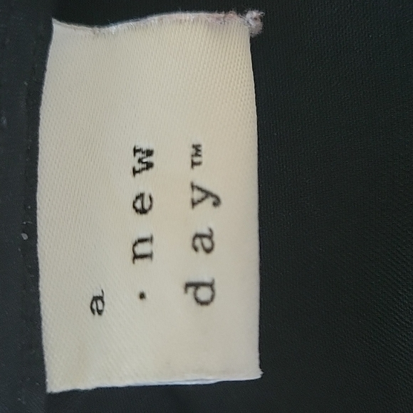 Black Blouse with Adjustable Straps - Picture 5 of 7